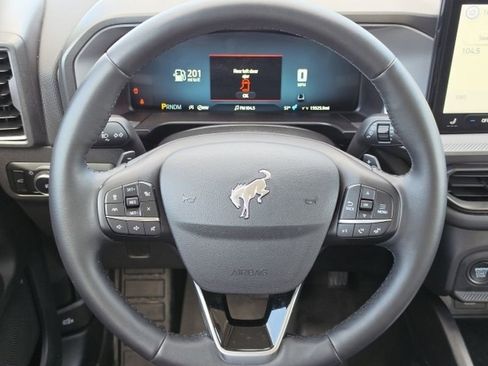 Used 2025 Ford Bronco Sport Badlands image 15