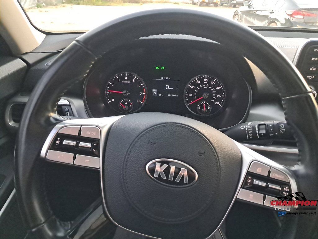 Used 2021 Kia Telluride S AWD/4WD image 28