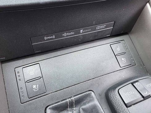 Used 2016 Lexus IS 200t w/ F Sport Package RWD image 33