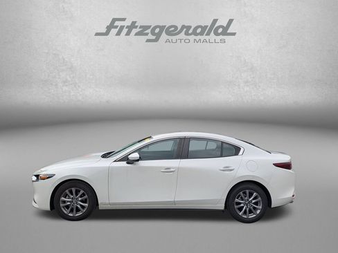 Used 2021 MAZDA MAZDA3 s FWD image 4
