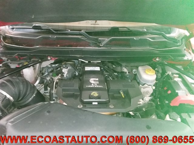 Used 2020 RAM 2500 Limited AWD/4WD image 9