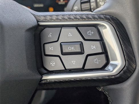 Used 2025 Ford Mustang Coupe image 21