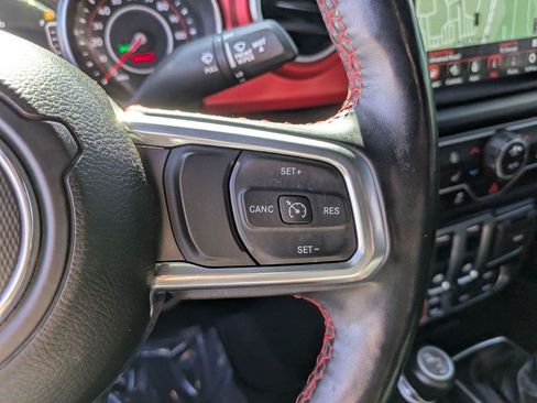 Used 2021 Jeep Wrangler Rubicon AWD/4WD image 17