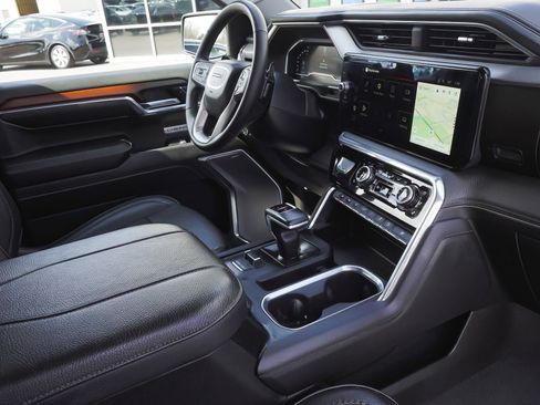 Used 2024 GMC Sierra 1500 Denali w/ Denali Reserve Package image 45