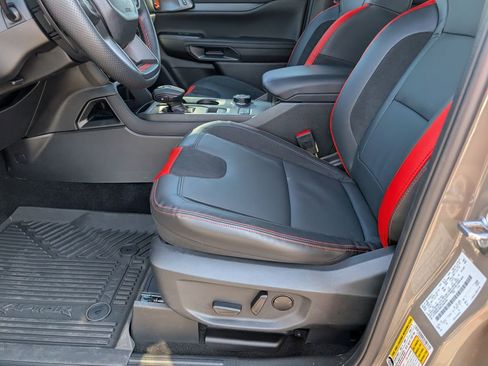 New 2025 Ford Ranger Raptor image 9