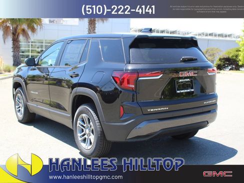 New 2026 GMC Terrain Elevation FWD image 9
