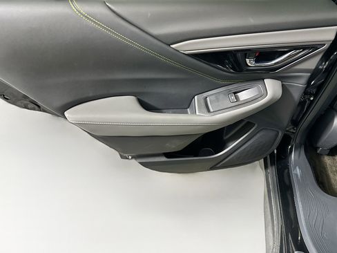 Used 2025 Subaru Outback Onyx Edition AWD/4WD image 26