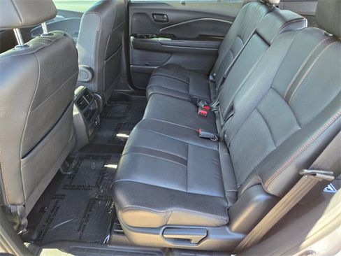 Certified 2022 Honda Passport TrailSport image 14