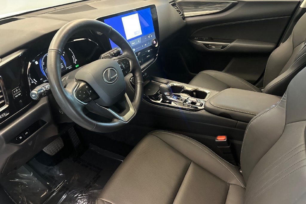 Certified 2026 Lexus NX 350h AWD w/ Accessory Package (2T) image 10