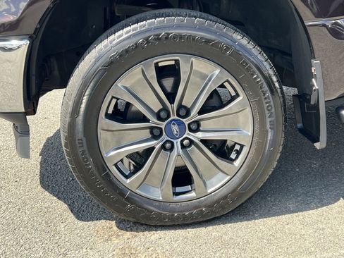 Used 2018 Ford F150 XLT w/ Equipment Group 302A Luxury AWD/4WD image 20