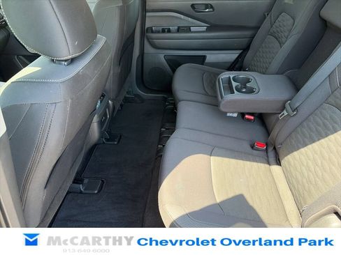 Used 2025 Nissan Pathfinder SV FWD image 48