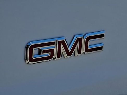 Used 2024 GMC Savana 2500 w/ Driver Convenience Package RWD image 33