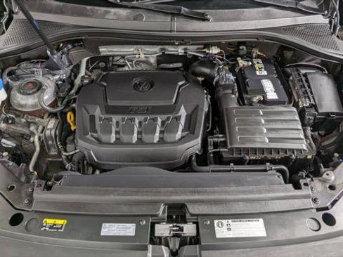 Used 2020 Volkswagen Tiguan S FWD image 33