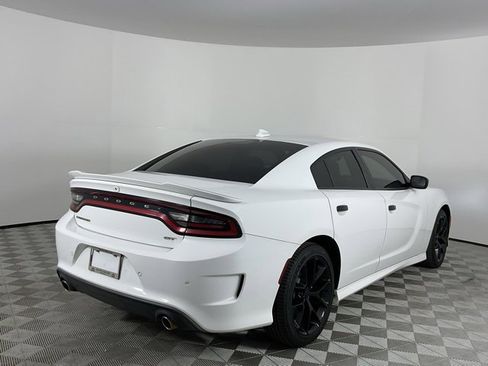 Used 2022 Dodge Charger GT image 5