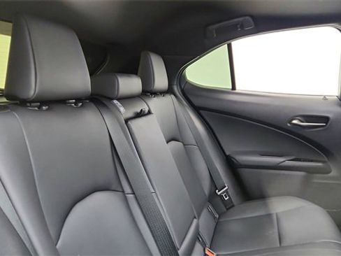 Used 2024 Lexus UX 250h FWD image 25