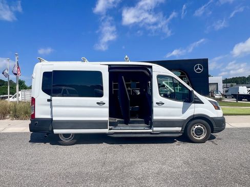 Used 2020 Ford Transit 350 XL image 9
