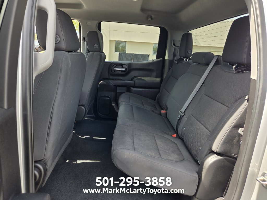 Used 2020 Chevrolet Silverado 1500 Custom w/ Custom Value Package RWD image 10
