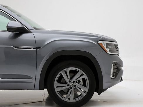 Used 2024 Volkswagen Atlas Cross Sport SEL R-Line image 4