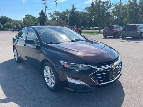 Used 2020 Chevrolet Malibu LT FWD image 12