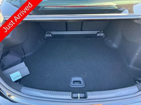 Used 2025 Mercedes-Benz C 300 Sedan image 7
