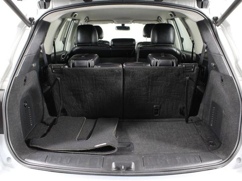 Certified 2020 Nissan Pathfinder SL image 16