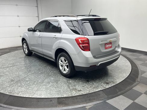 Used 2016 Chevrolet Equinox LT w/ Convenience Package FWD image 2