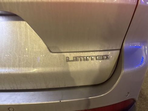 Used 2021 Jeep Grand Cherokee L Limited image 13