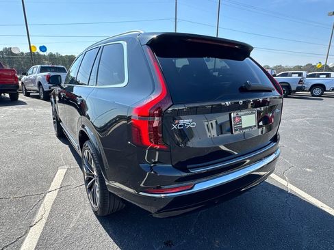 Used 2025 Volvo XC90 B6 Ultra w/ Lounge Package image 8