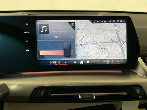 New 2026 BMW X1 xDrive28i w/ Convenience Package image 11