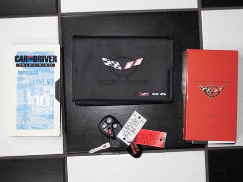 Used 2002 Chevrolet Corvette Z06 w/ Memory Pkg image 50