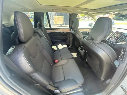 Used 2025 Volvo XC90 B6 Plus AWD/4WD image 14