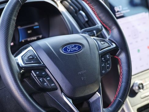 Used 2024 Ford Edge ST-Line w/ Class II Trailer Tow Package AWD/4WD image 37
