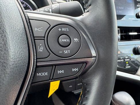 Used 2023 Toyota Camry SE image 17