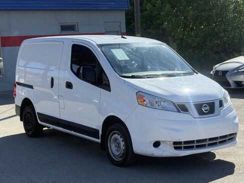 Used 2020 Nissan NV200 S FWD image 2