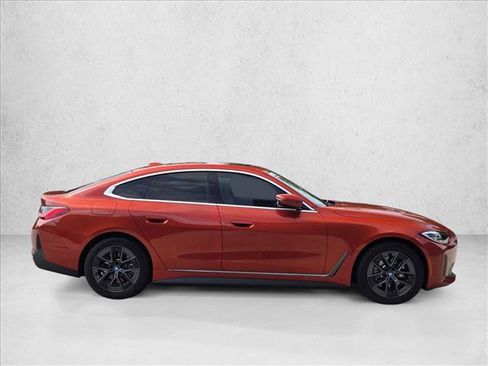Used 2023 BMW i4 eDrive35 w/ Premium Package RWD image 4