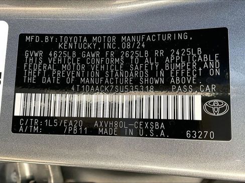 Used 2025 Toyota Camry SE image 43