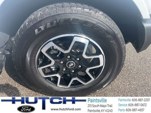 Used 2024 Ford Bronco Outer Banks AWD/4WD image 53