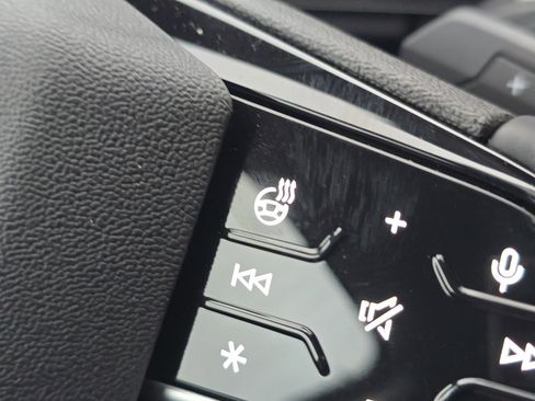 New 2025 Audi Q5 Premium Plus image 13