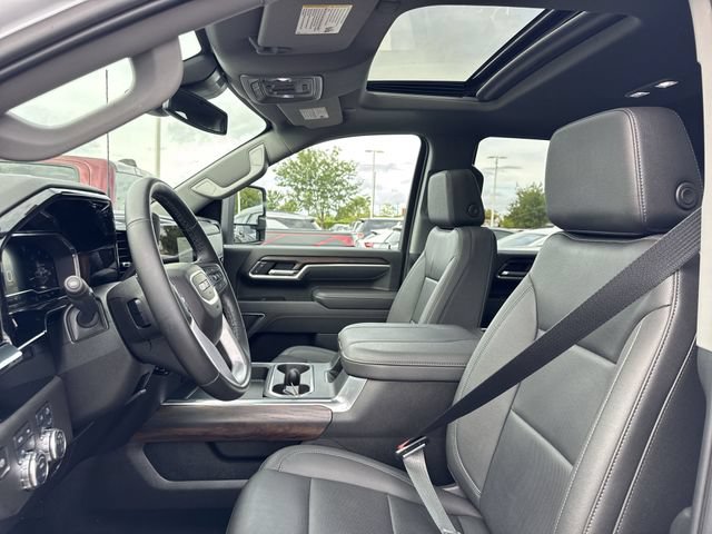 Used 2025 GMC Sierra 3500 SLT w/ SLT Convenience Package AWD/4WD image 11