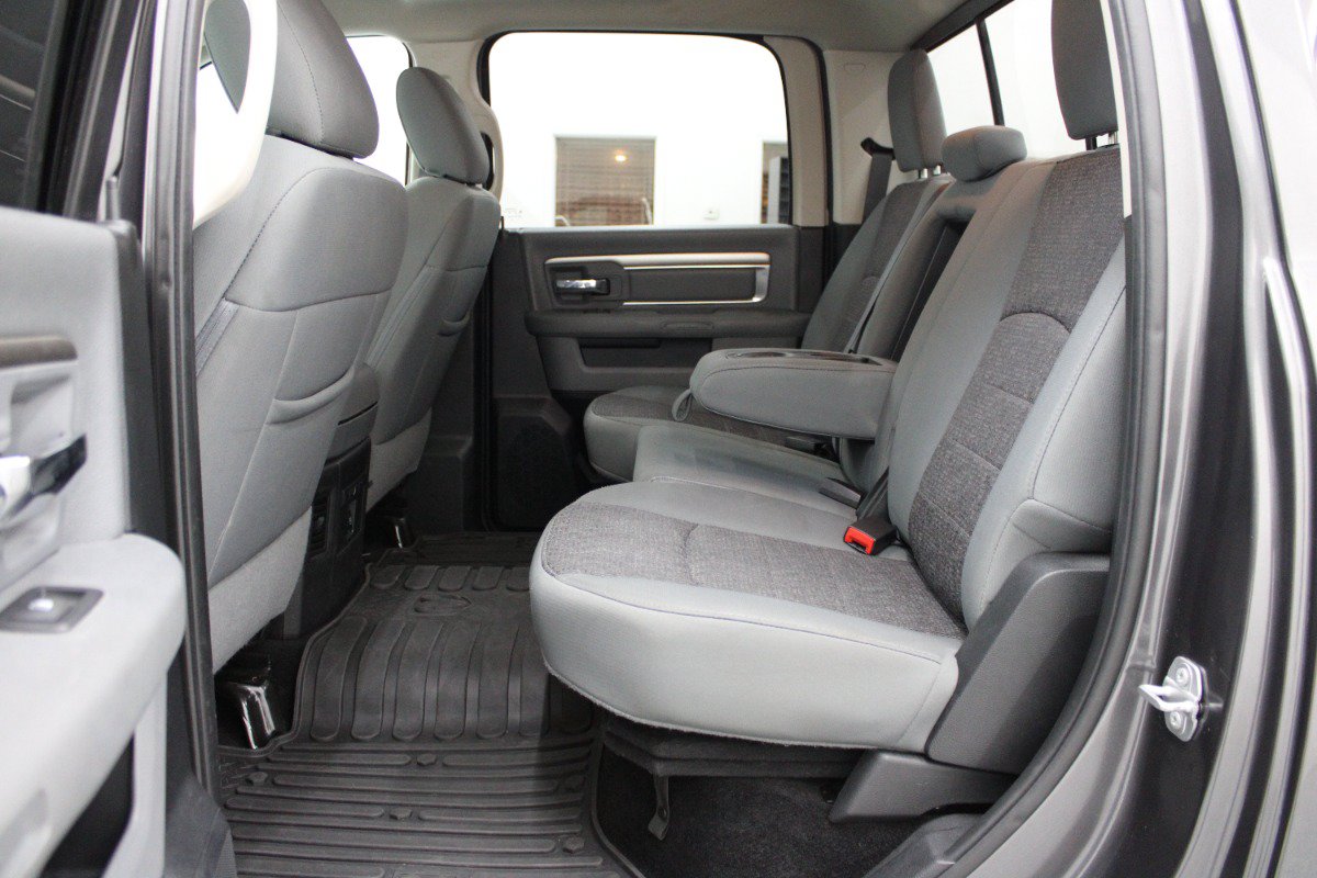 Used 2017 RAM 1500 Big Horn AWD/4WD image 8