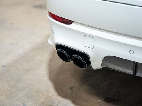 Used 2022 Porsche Cayenne GTS image 16