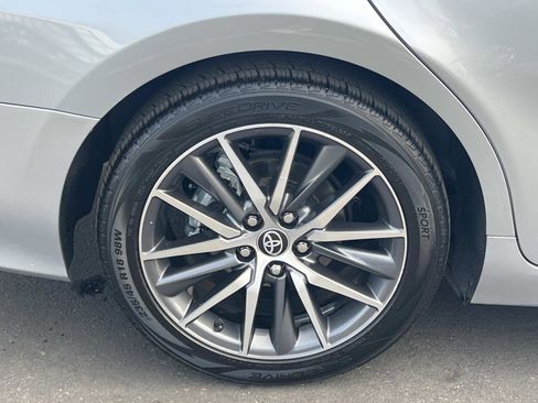 Used 2023 Toyota Camry XLE image 28