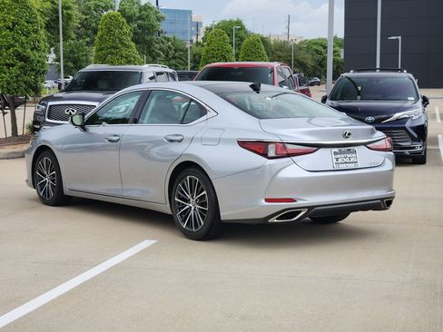 Used 2023 Lexus ES 350 w/ Premium Package image 5