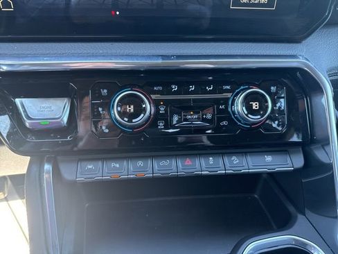 Used 2024 GMC Sierra 1500 Denali image 35