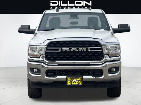 Used 2022 RAM 2500 Big Horn w/ Cold Weather Group AWD/4WD image 6