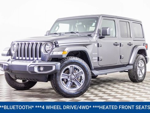 Used 2018 Jeep Wrangler Unlimited Sahara image 2