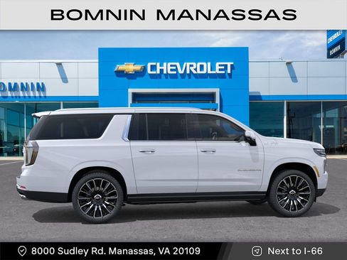 New 2026 Chevrolet Suburban High Country image 6