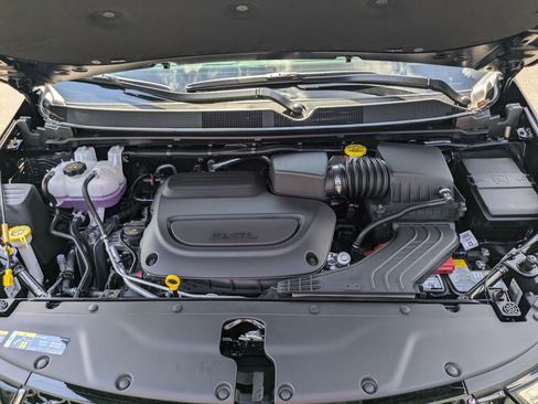 New 2026 Chrysler Pacifica Select image 30