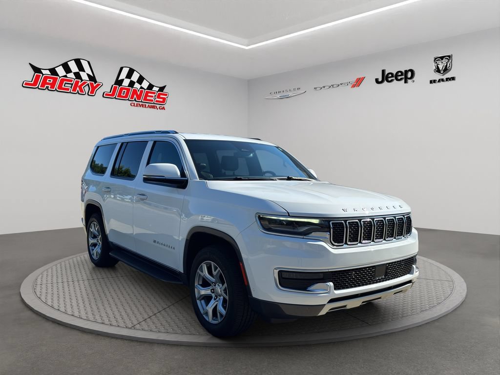 Used 2022 Jeep Wagoneer Series II AWD/4WD image 12