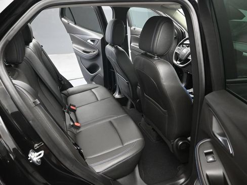 Used 2025 Buick Encore GX Sport Touring FWD image 26